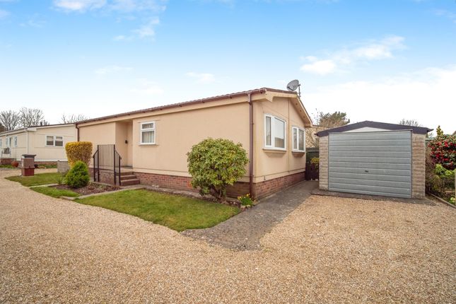 2 bedroom park home for sale