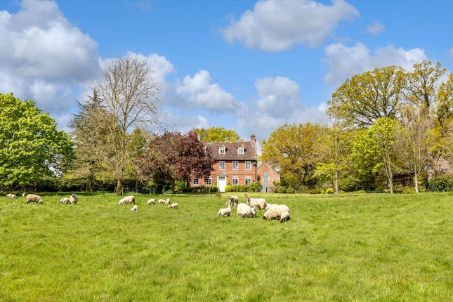Martley, Worcester, Worcestershire, WR6. 4 bed detached house for sale