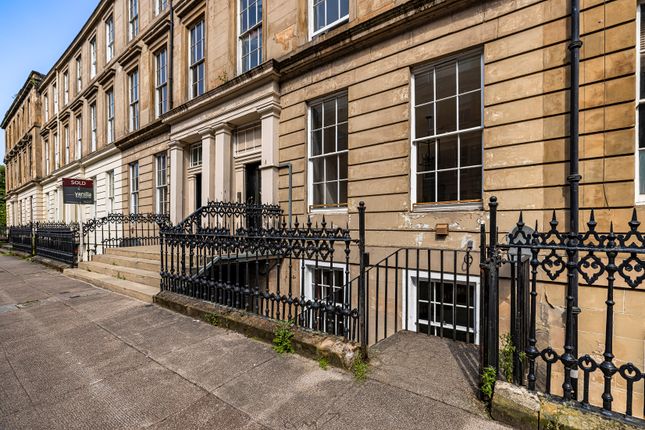 2 bed flat