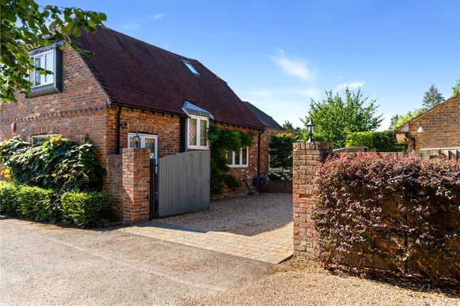 Duffield Lane, Stoke Poges, Slough, SL2 4 bed detached house for sale