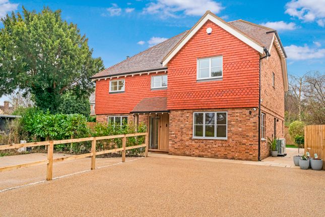 Benenden, Cranbrook TN17 4 bed detached house for sale