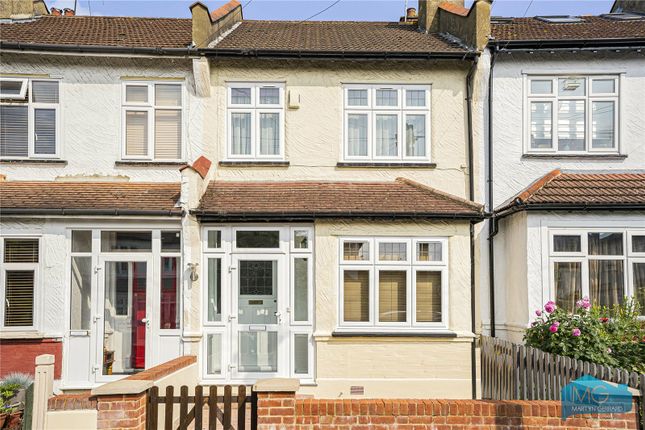 Falkland Avenue, London, N11 2 bed terraced house for sale