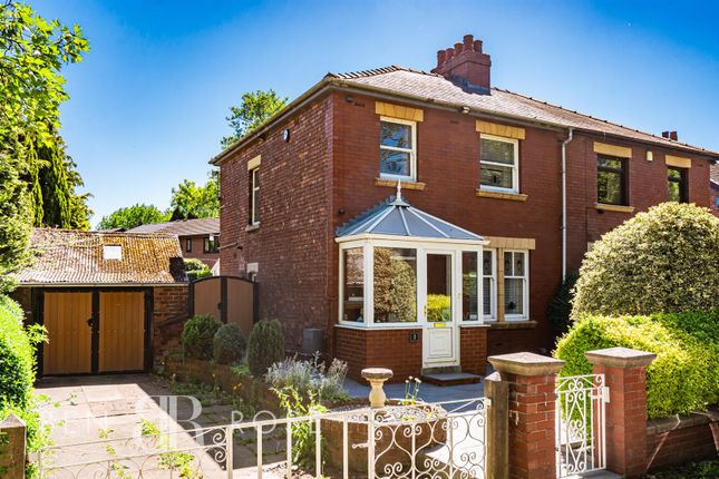 Southlands Drive, Leyland 3 bed semi