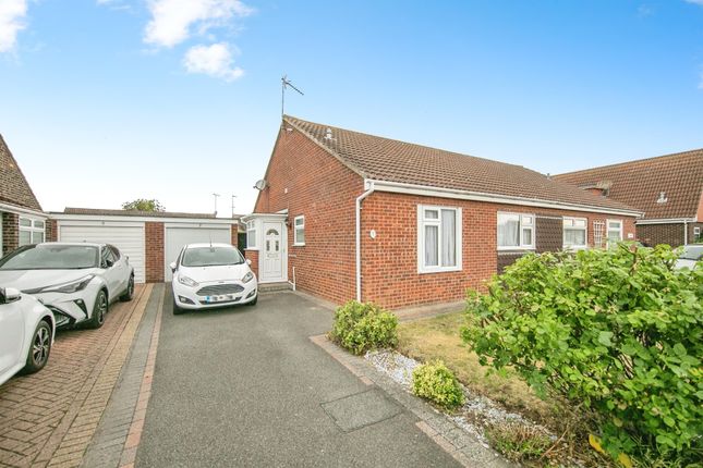 2 bedroom semi-detached bungalow for sale