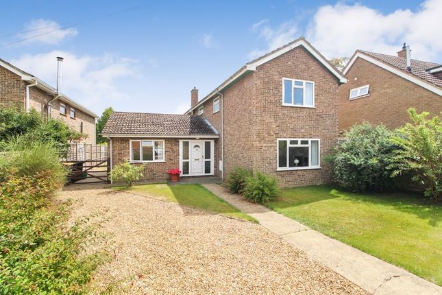 Moor End Road, Bedford MK43 4 bed detached house for sale