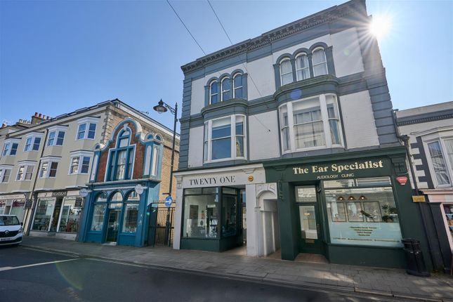 Cross Street, Ryde 3 bed apartment for sale