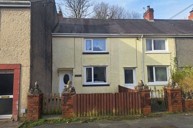 Station Road, Glanamman, Ammanford, SA18 2 bed semi