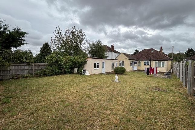 Begbroke,  Fernhill Road,  OX5 3 bed detached bungalow for sale