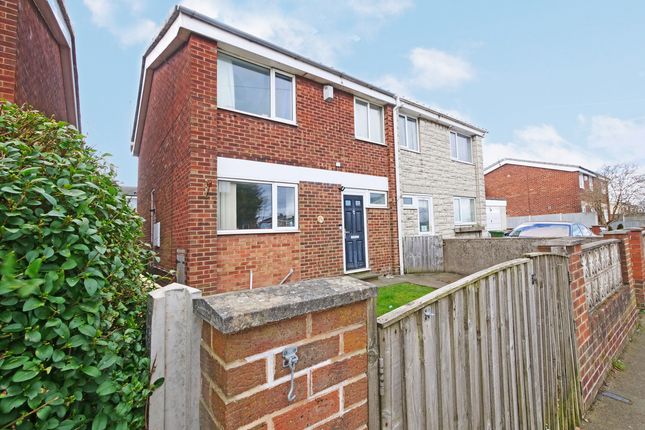 145 Chequers, Close, Pontefract WF8 2TF 3 bed terraced house for sale