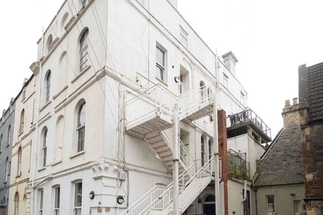 1 bed flat