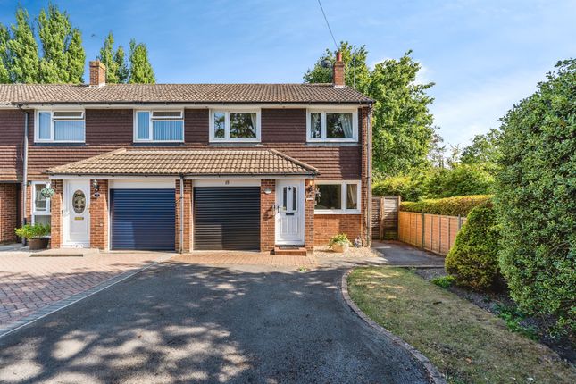 3 bedroom end of terrace house for sale