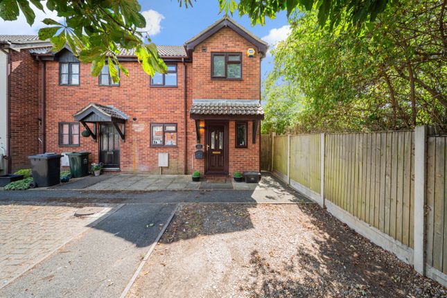 3 bedroom end of terrace house for sale