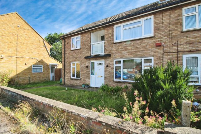 Walnut Way, Hitchin SG5 2 bed maisonette for sale