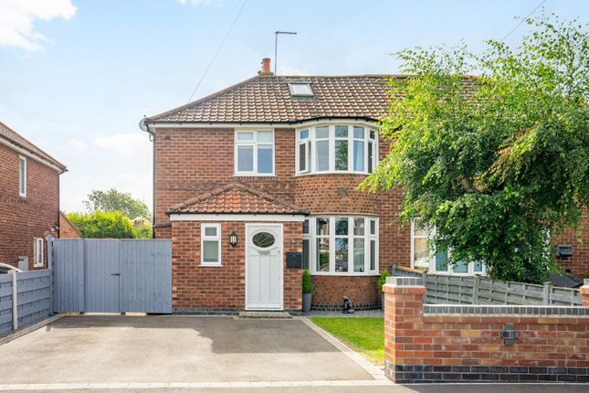 4 bedroom semi-detached house for sale
