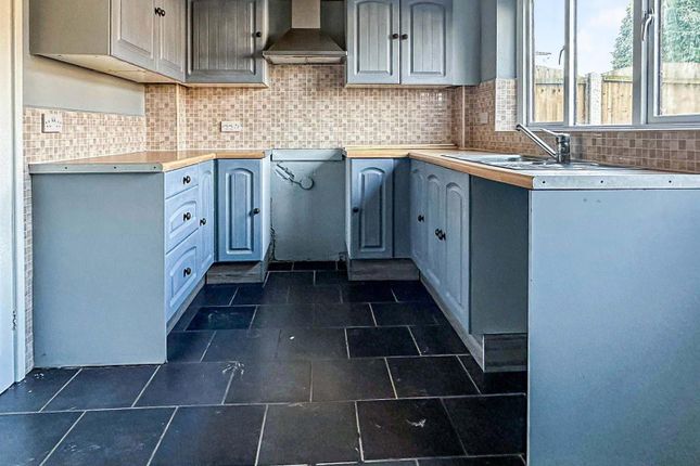 Devoran Close, Exhall, Coventry  *... 2 bed terraced house for sale
