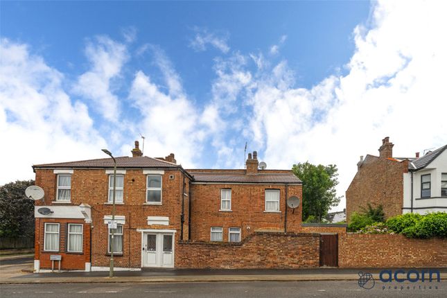 Algernon Road, London NW4 2 bed apartment for sale