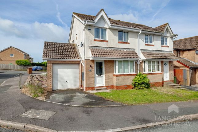 3 bedroom semi-detached house for sale