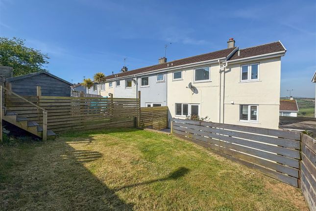 4 bed end terrace house