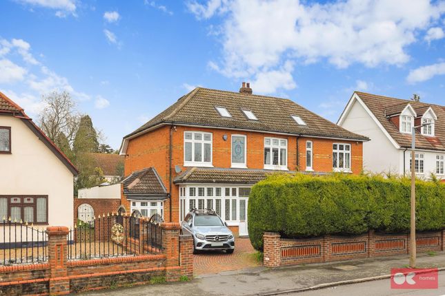 Parkstone Avenue, Hornchurch RM11 8 bed detached house for sale