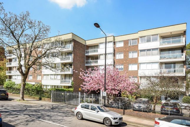 Eton Avenue, Belsize Park, London, NW3 2 bed flat for sale