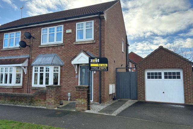 3 bedroom semi-detached house for sale