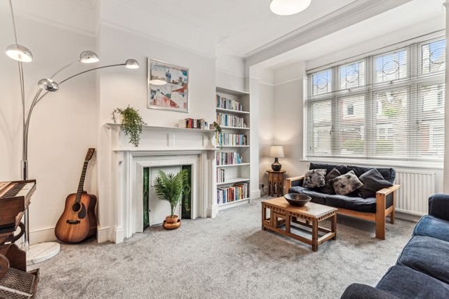Brudenell Road, SW17 3 bed terraced house for sale