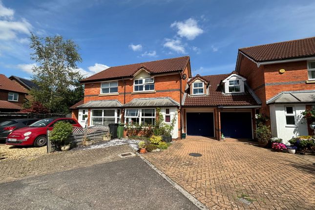 Long Close, Bristol BS32 3 bed terraced house for sale