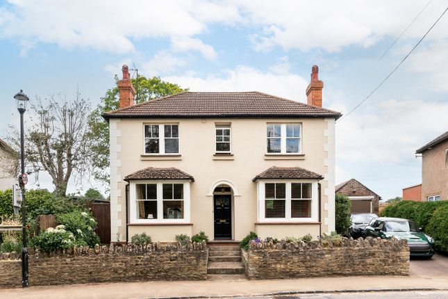 High Street, Harrold, Bedfordshire, MK43 4 bed detached house for sale