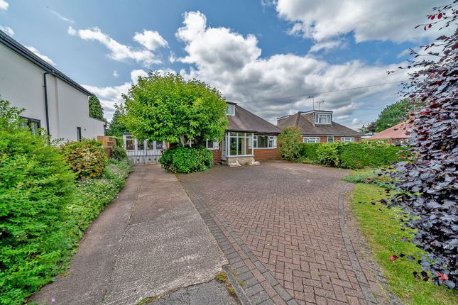 Fortescue Lane, Rugeley, WS15 2AD 3 bed detached bungalow for sale
