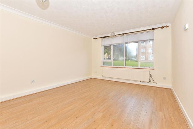2 bed flat