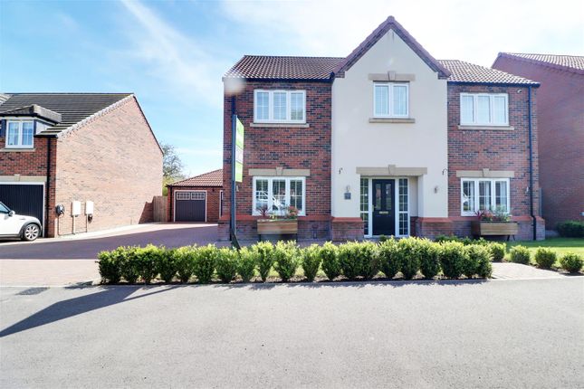 Cape Drive, Anlaby, Hull 5 bed detached house for sale