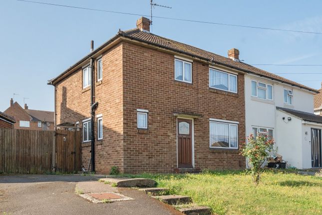 Gravelwood Close, Chislehurst, BR7 3 bed semi