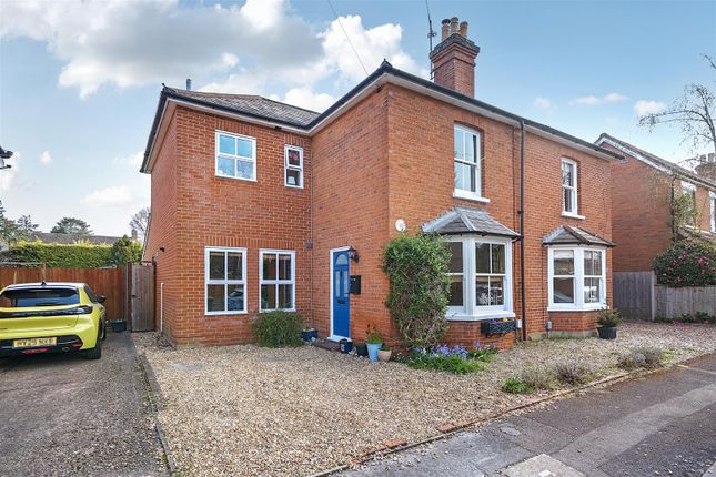 4 bedroom semi-detached house for sale