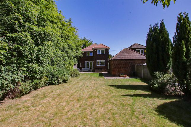 Rydal Drive, Hale Barns 4 bed detached house for sale