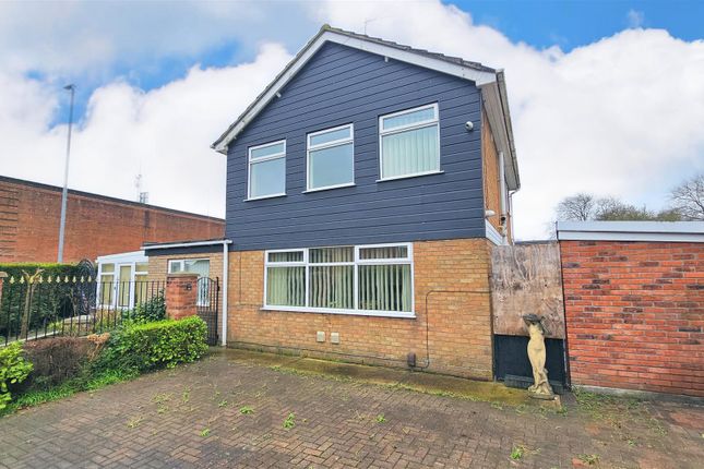 Beccles Road, Gorleston, Great Yarmouth 4 bed detached house for sale