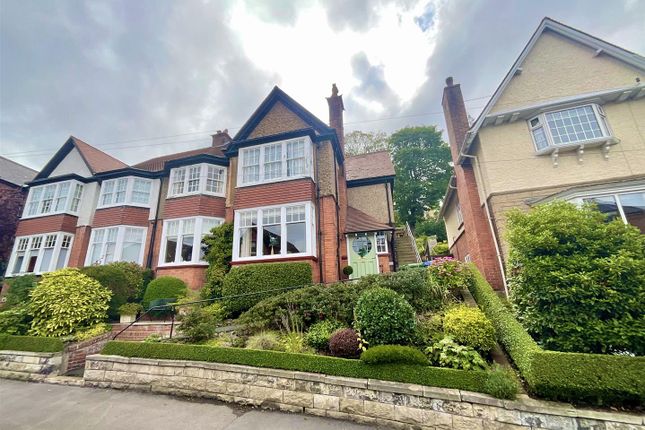 Grosvenor Road, Scarborough 2 bed flat for sale