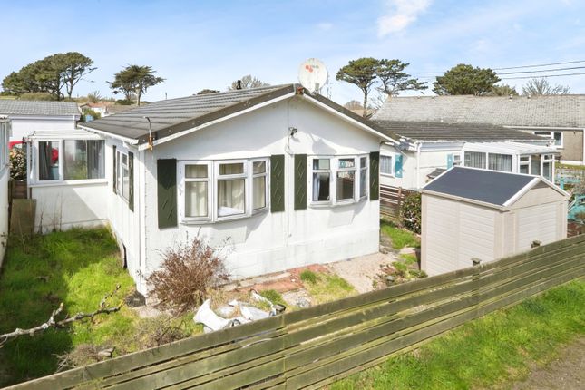 2 bedroom detached house for sale