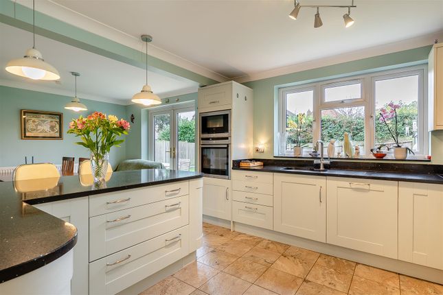 Brentwood Avenue, Finham 4 bed detached house for sale