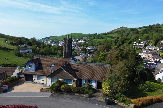 Knowle Gardens, Ilfracombe EX34 3 bed semi