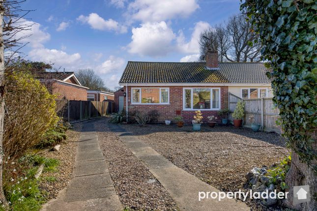 2 bedroom semi-detached bungalow for sale