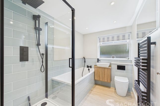 Home Farm Close, Tadworth, KT20 3 bed maisonette for sale