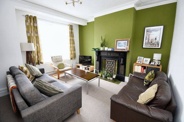 Caldy Road, Irlams o' th' Height, M6 3 bed semi