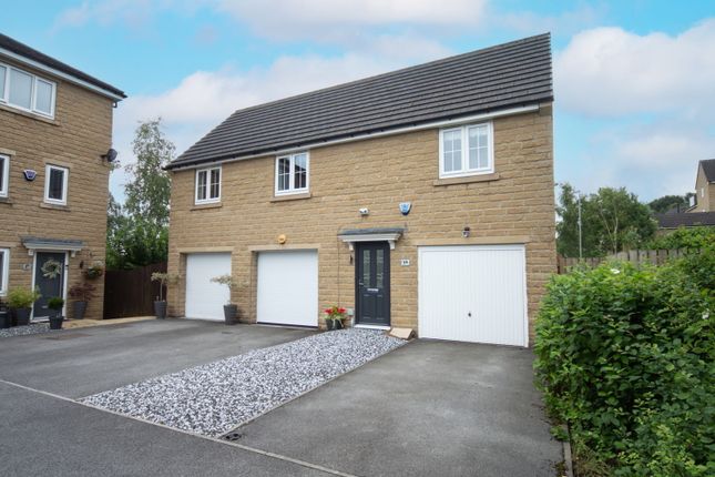 Bramling Cross Court, Wheatley... 1 bed maisonette for sale