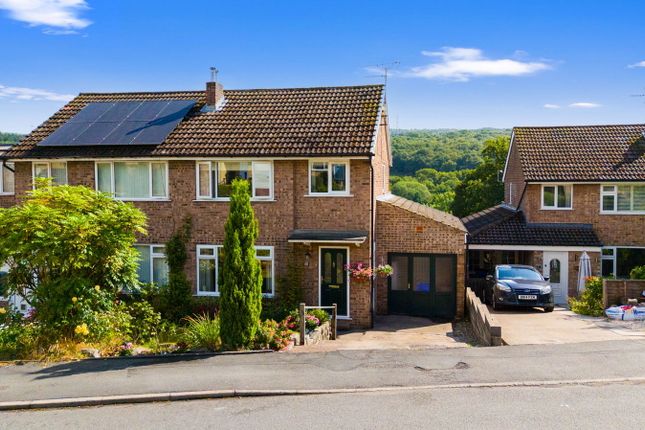 Clough Wood View, Sheffield S35 3 bed semi