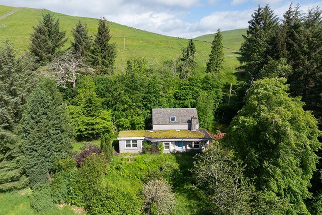 Ettrick Valley, Selkirk TD7 2 bed property with land for sale