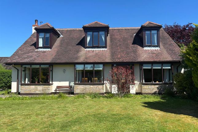 Friars Nook, Tannersmith Lane... 4 bed detached house for sale