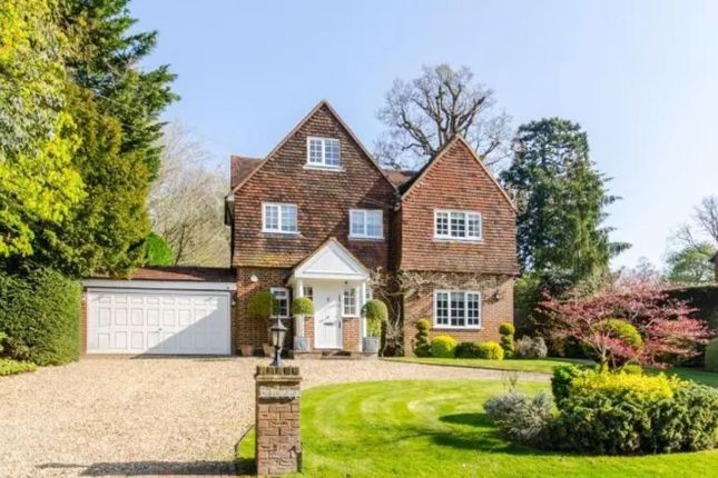 South View Road, Pinner Hill, HA5 6 bed detached house for sale