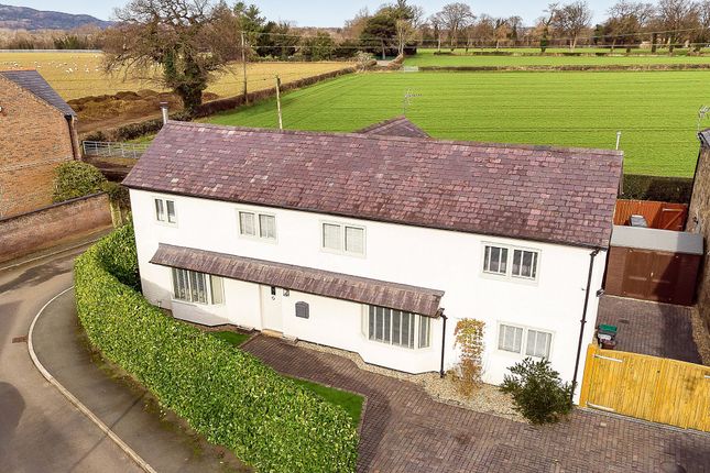 Pont Y Capel Lane, Gresford, LL12 4 bed detached house for sale