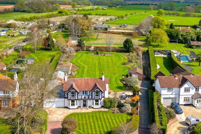 Lowdham Road, Gunthorpe 4 bed detached house for sale
