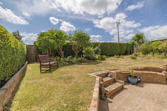 Vicarage Hill, Petham, Canterbury, CT4 3 bed semi